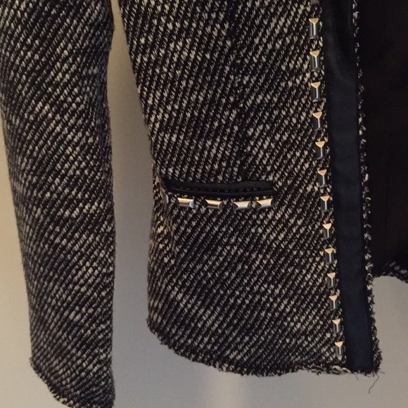 Caché Black and White Blazer with Detailing-Size 2 - Picture 5 of 6